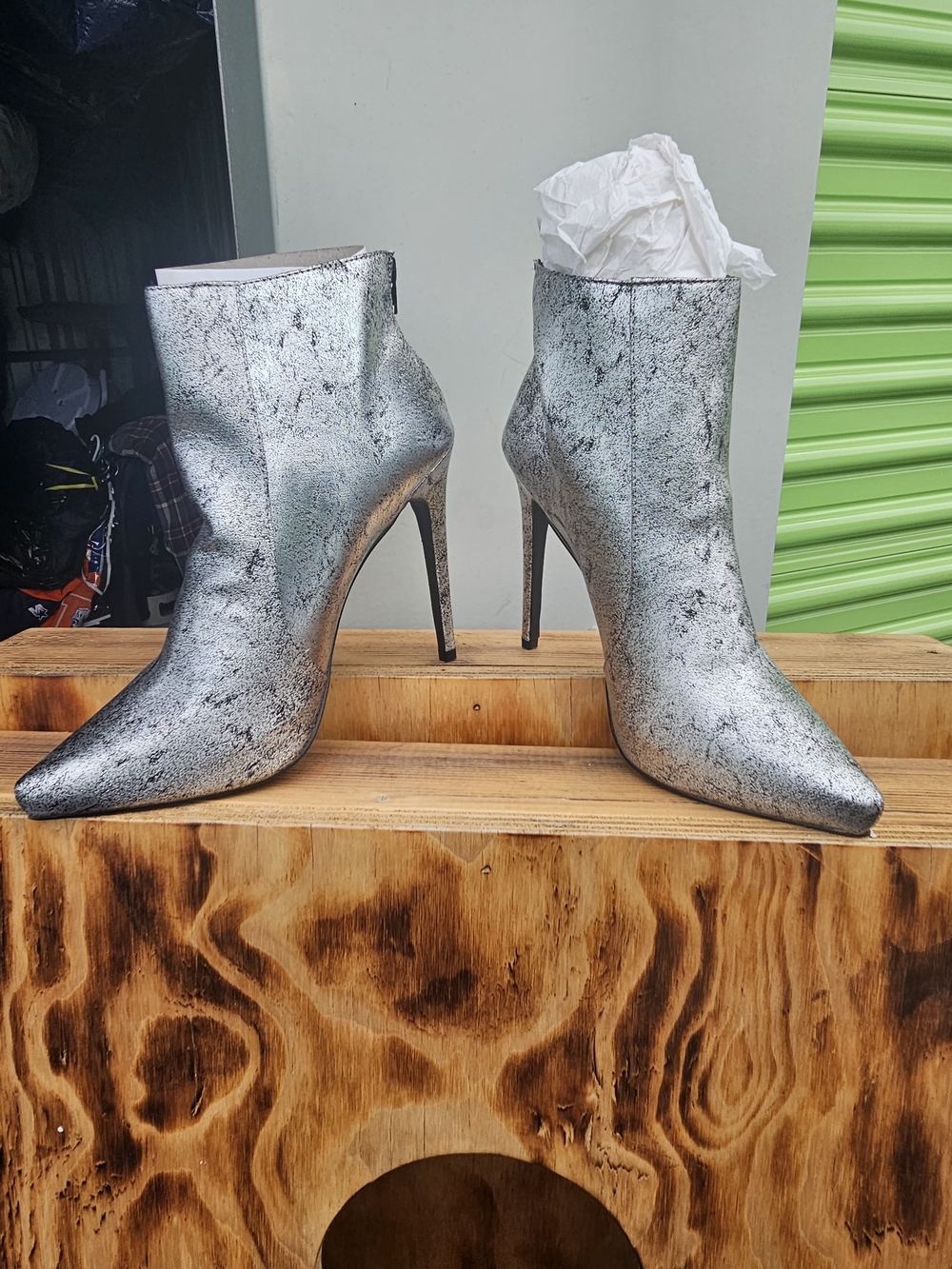 Shoe Dazzle Metallic Silver Pointed Stiletto Ankle Booties